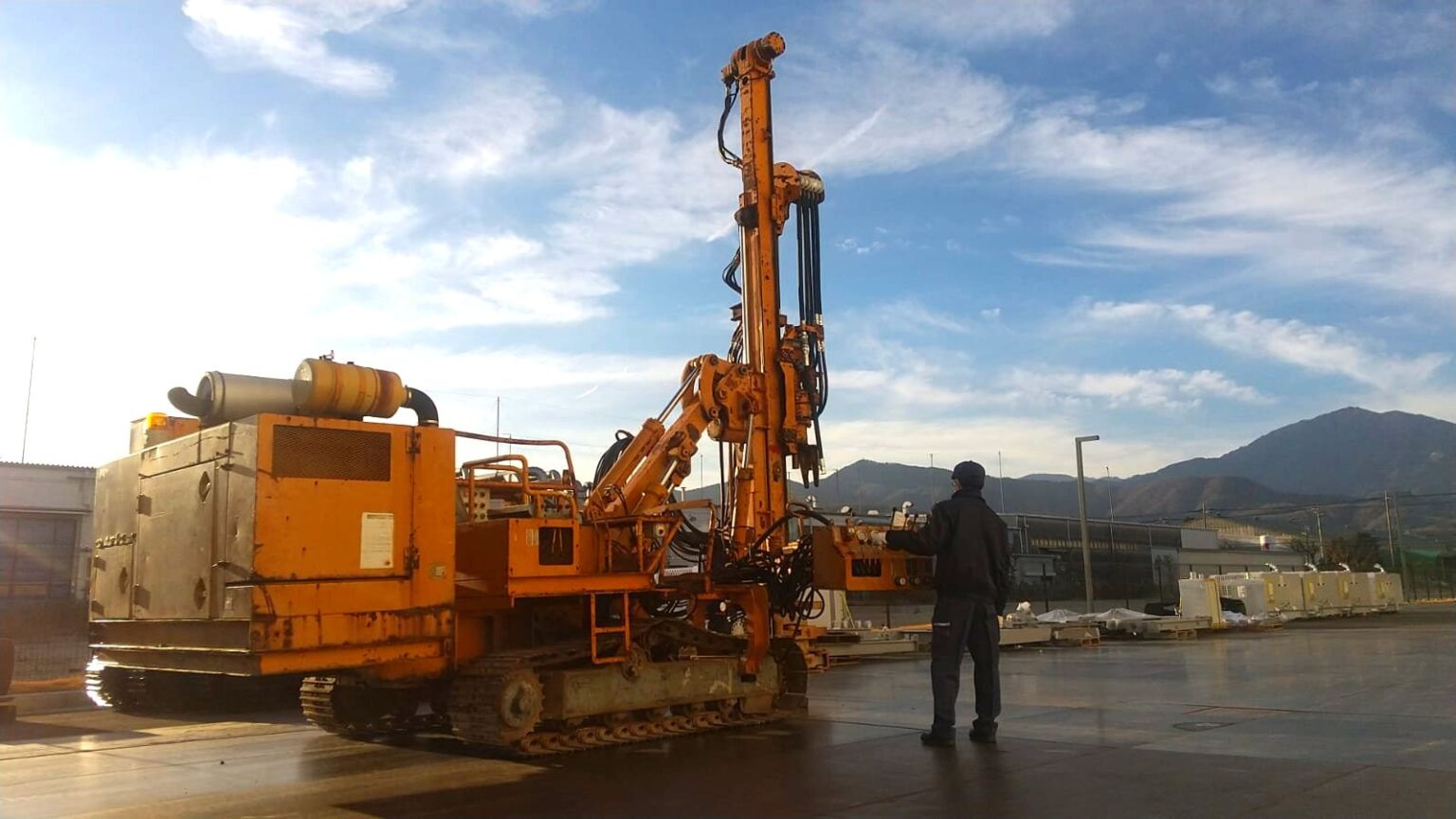 ☆SOLD OUT☆ RPD130C Rotary percussion drill (used, fully repeired